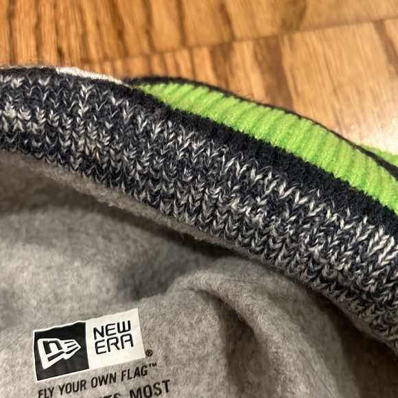 Unisex NFL New Era Seattle Seahawks One Size Fits MOST Winter Hat - Picture 10 of 11
